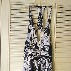 White House / Black Market dress